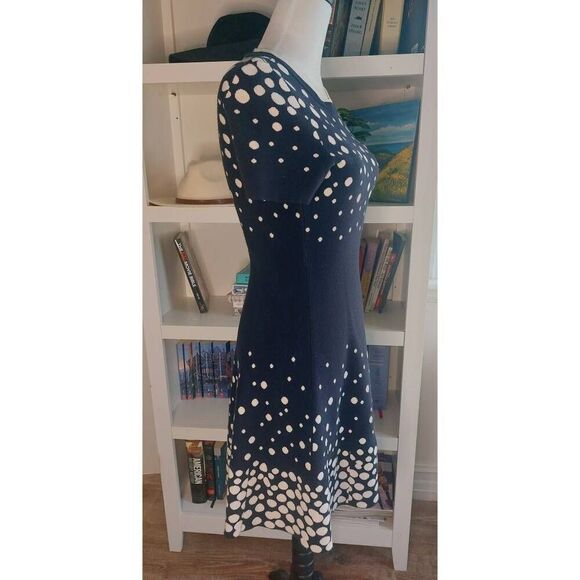 KATE SPADE Navy Blue White Polka Dot Fit & Flare Knit Sweater Dress Size S - Picture 7 of 9